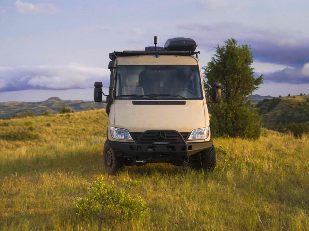 T1N 20012006 Dodge Sprinter Van Front Bumper for 2500 or 3500 5cyl