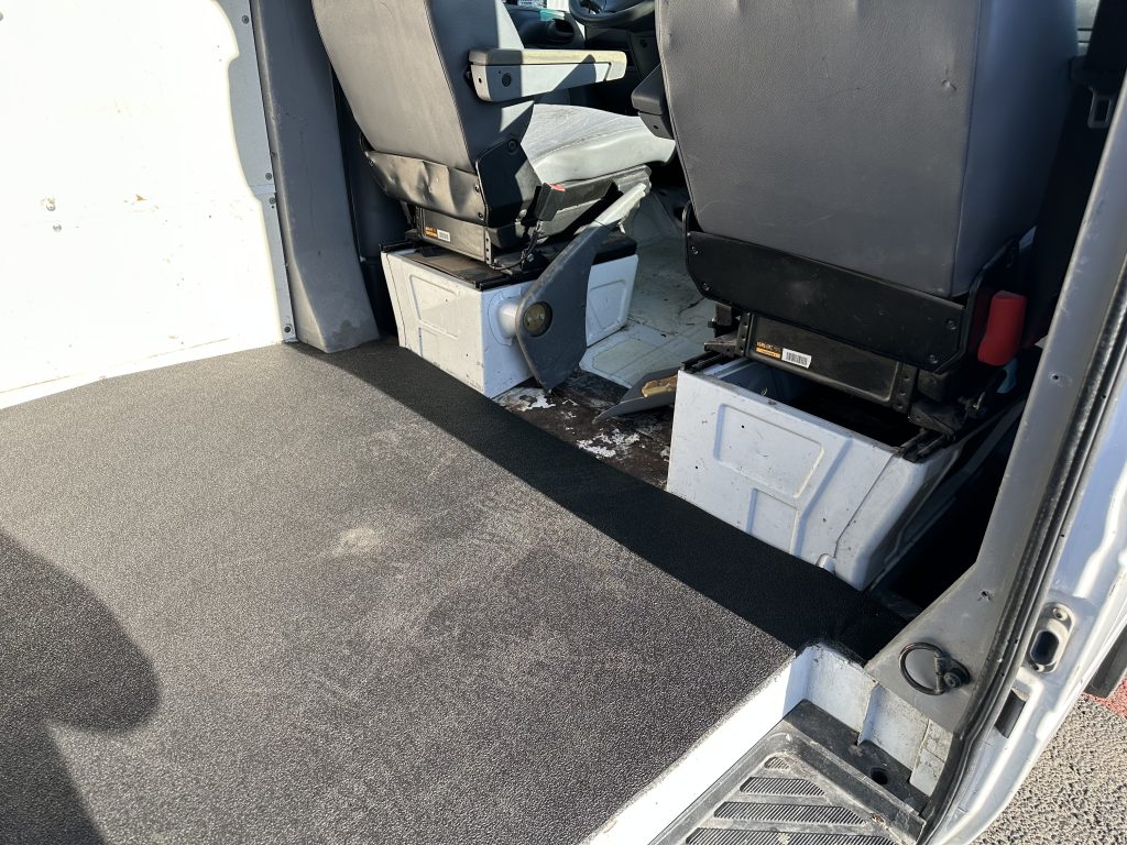 T1N VanTred Custom Rubber Floor Mat for 20012006 Sprinter Cargo Vans