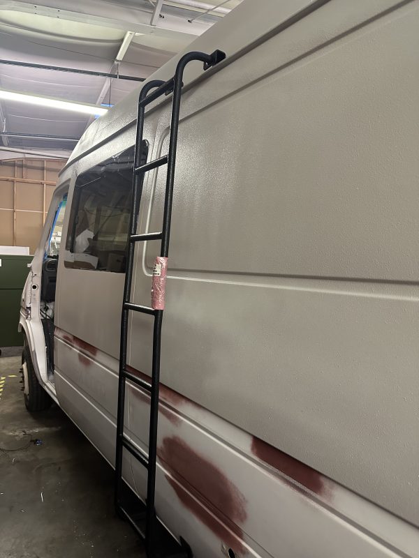 T1N Dodge Sprinter Van High Roof Side Ladde